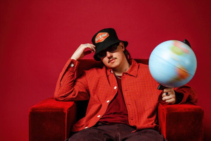 Von Down Under in die Welt: CYRIL begeistert mit neuer EP „To The World“