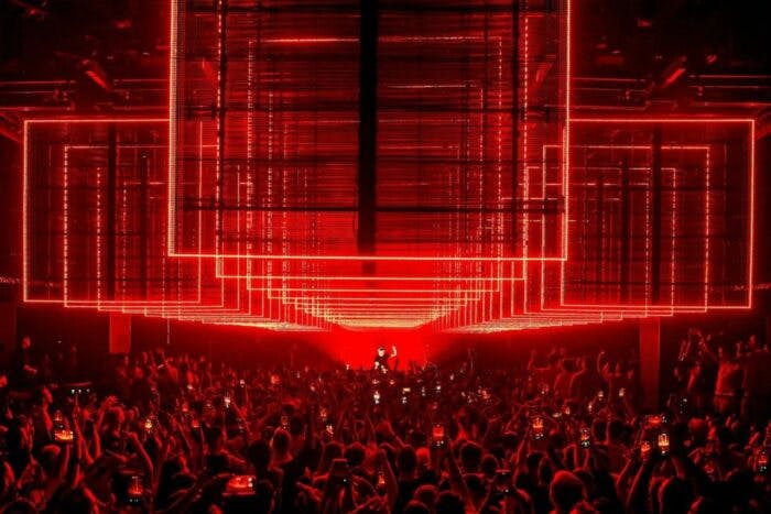 [CELL]: So phänomenal sieht die Show von Eric Prydz aus