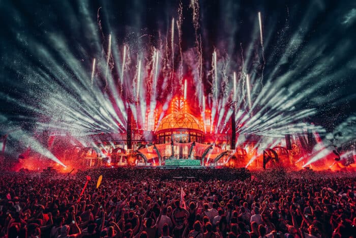 PAROOKAVILLE: Von der Beachparty zum größten EDM-Festival Deutschlands