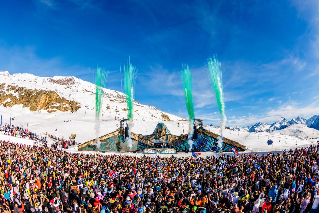 Tomorrowland Winter 2026: Trailer stimmt auf die Rückkehr nach Alpe d’Huez ein