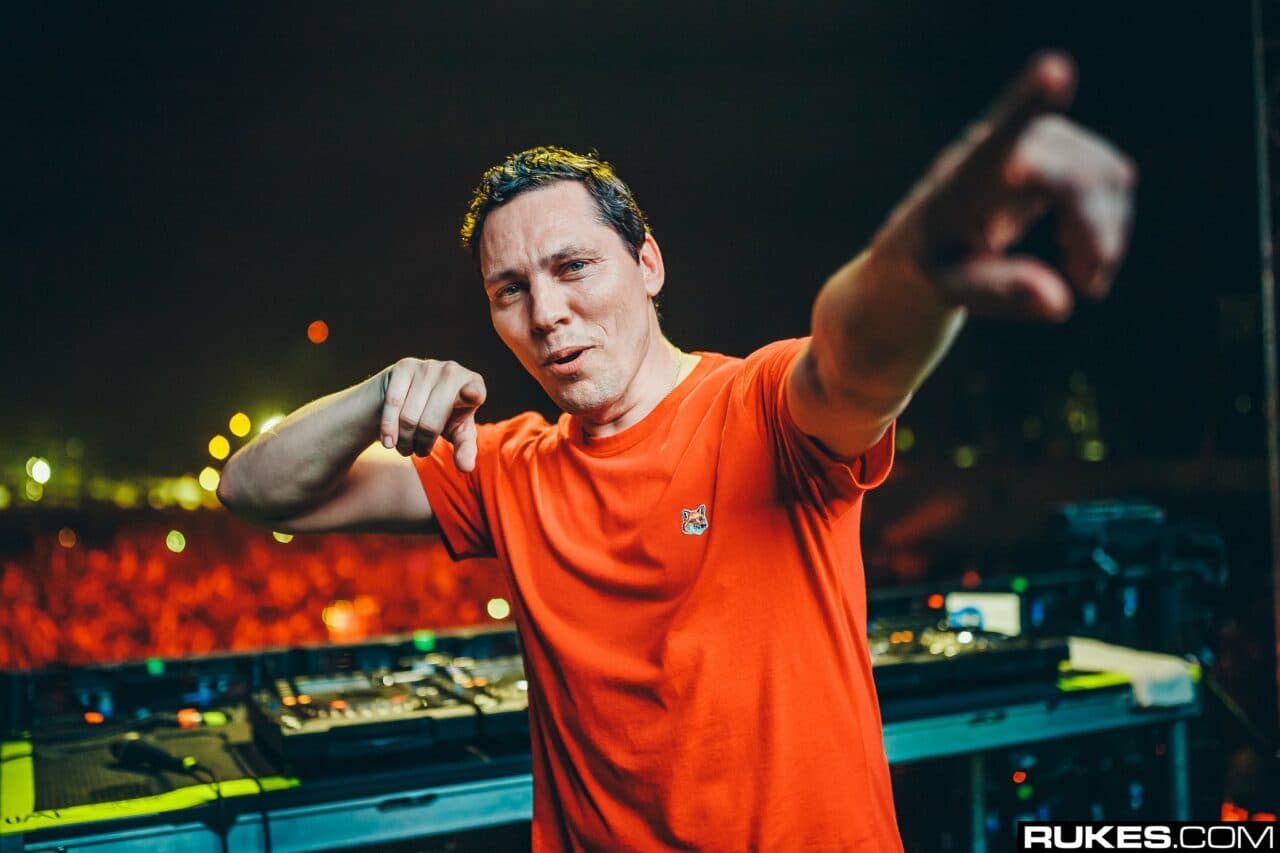 Nach Clublife: Tiësto startet mit Prismatic sein Trance-Comeback