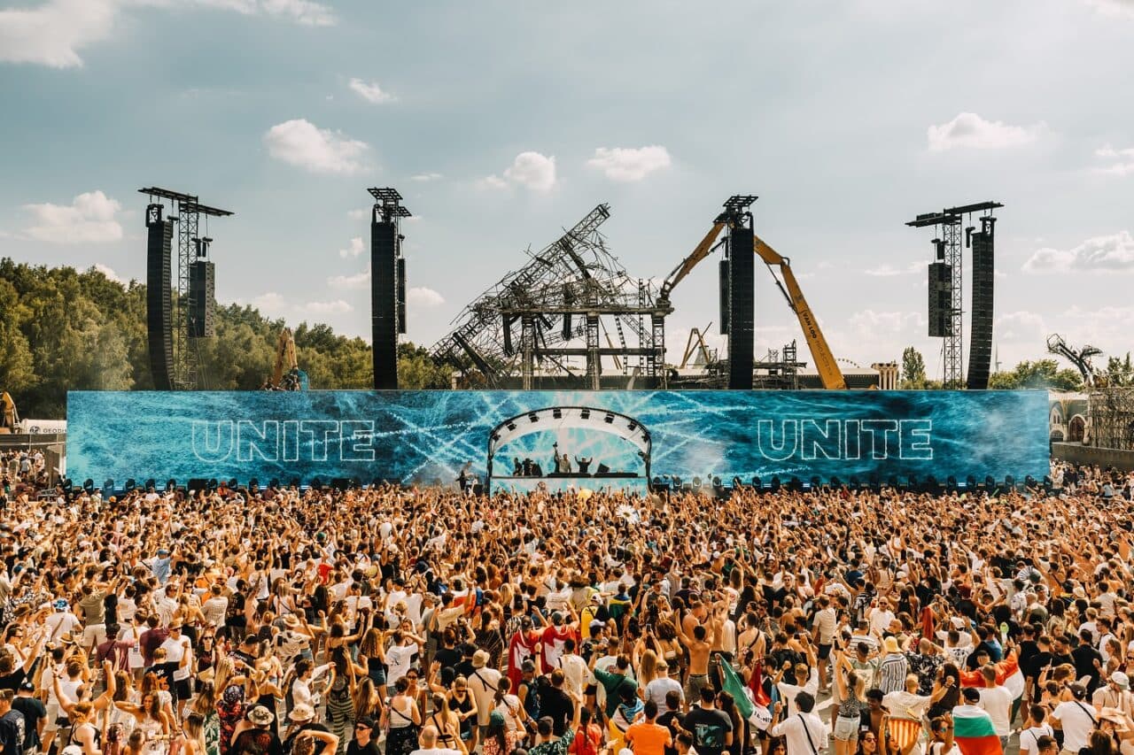 Nach Mainstage-Brand: Tomorrowlands Sicherheitskonzept besteht unabhängige Prüfung