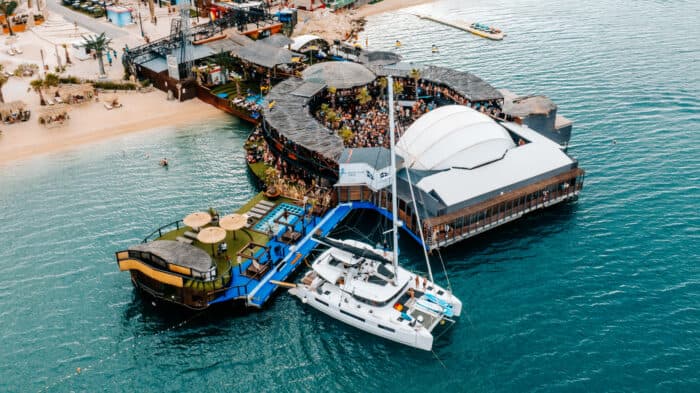 Bagger am Zrce Beach: Noa Beach Club wird abgerissen – das steckt dahinter