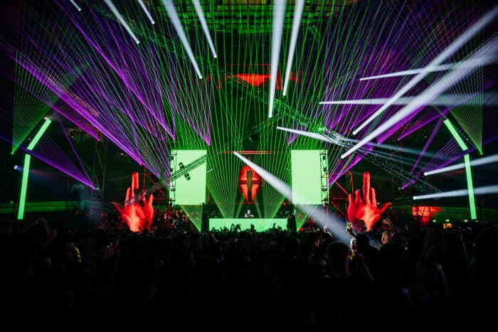 Die größte HOLY SHIT SHOW aller Zeiten: Holy Priest kündigt einmaliges Mega-Event in Mannheim an