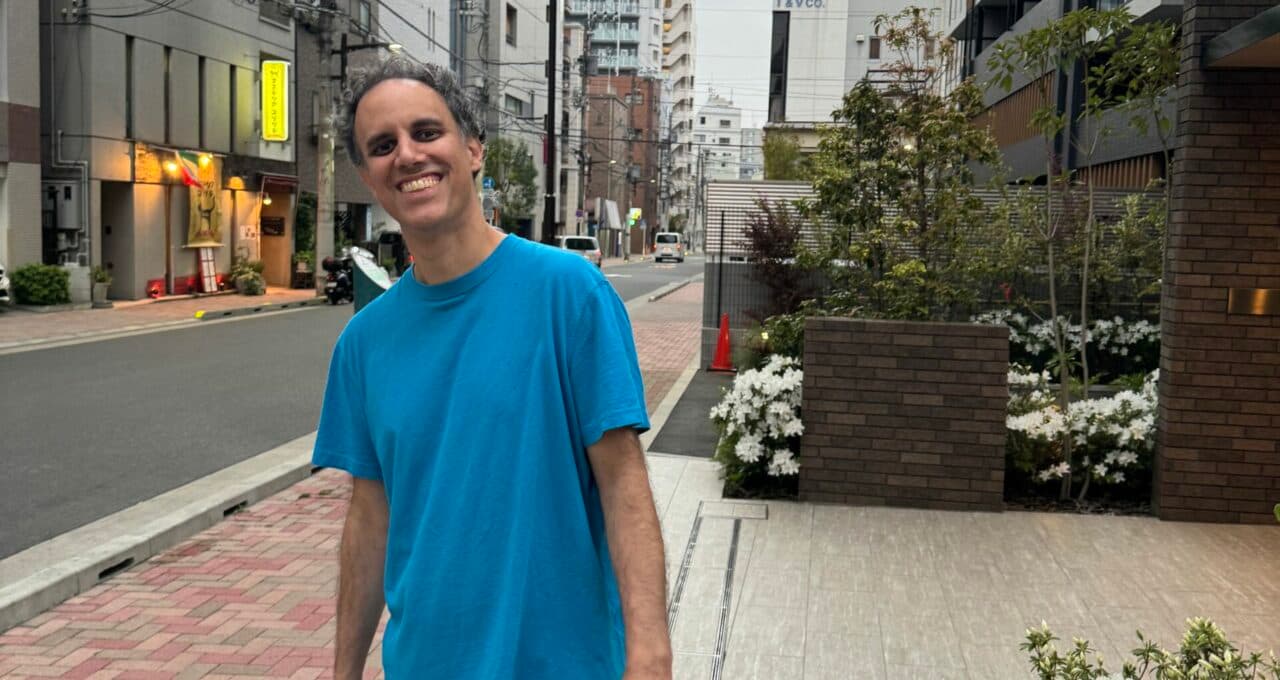 Four Tet droppt heimlich neues Album – und keiner kann die Tracktitel lesen