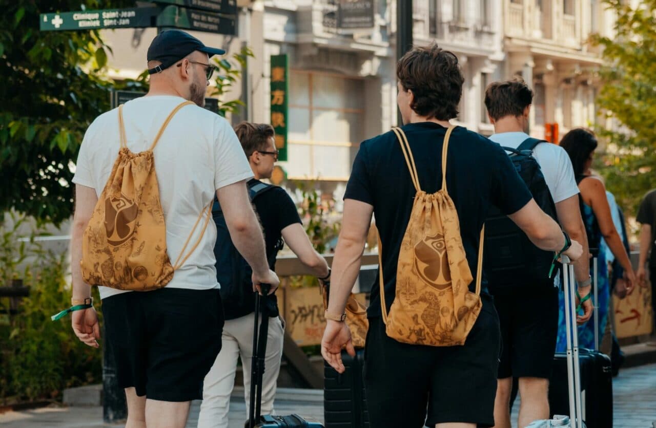 900 Euro pro Nacht: So verdienen Anwohner am Tomorrowland mit