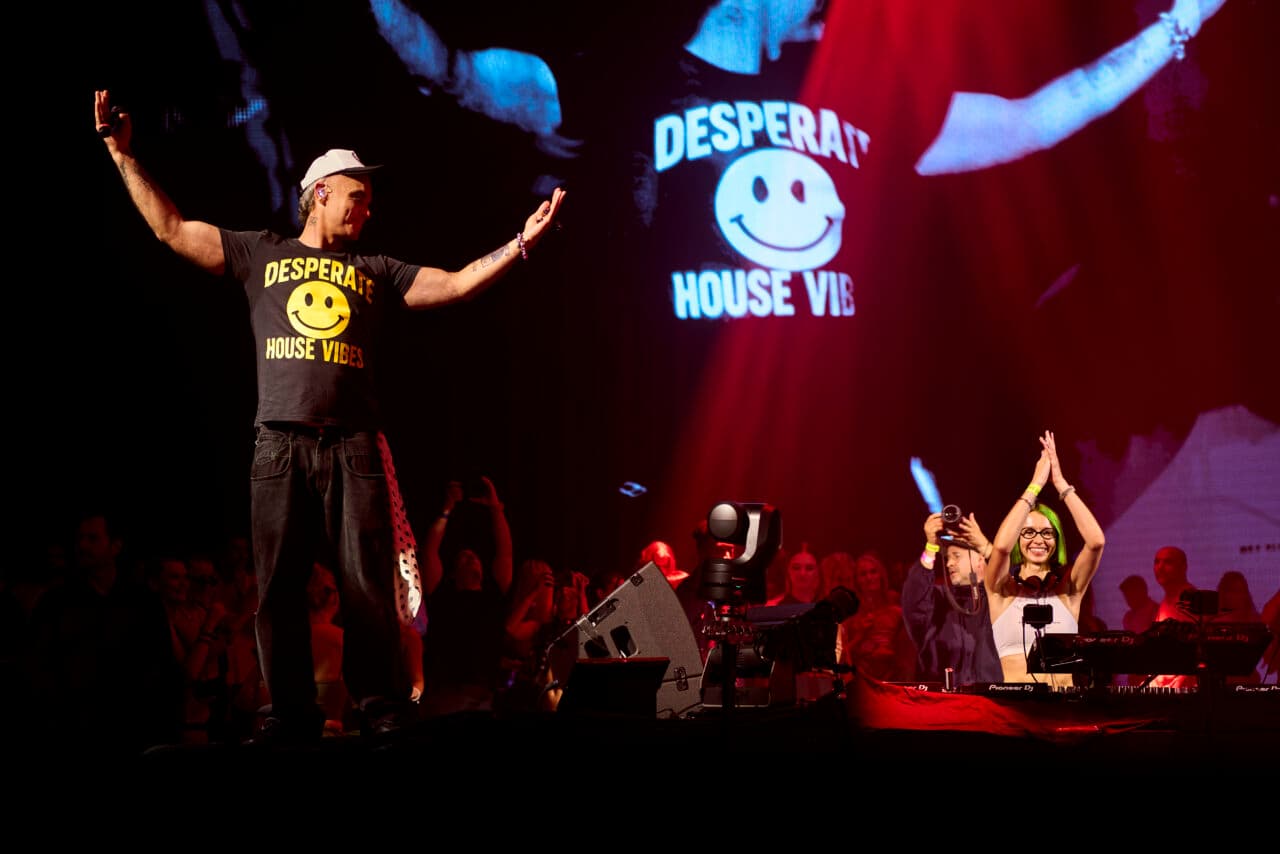 Robbie Williams macht Progressive House mit Miss Monique