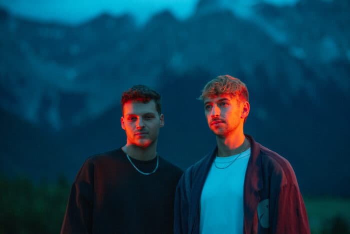 Melancholie zum Tanzen: Lynnic & ItsArius veröffentlichen „SOMEWHERE“